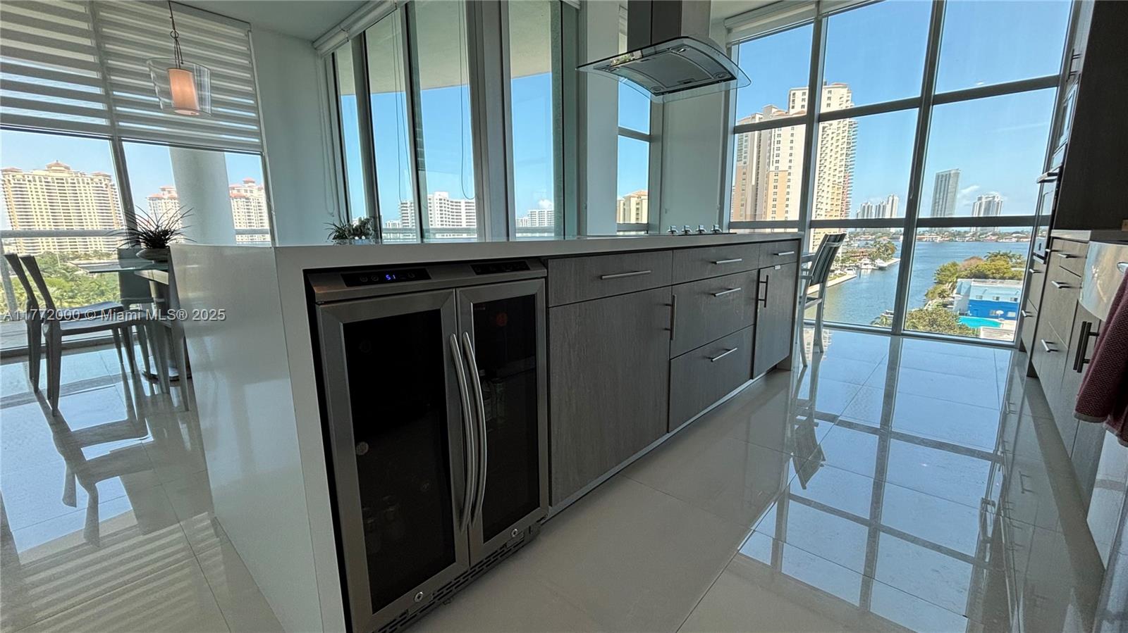 THE ATRIUM AT AVENTURA CO - Residential