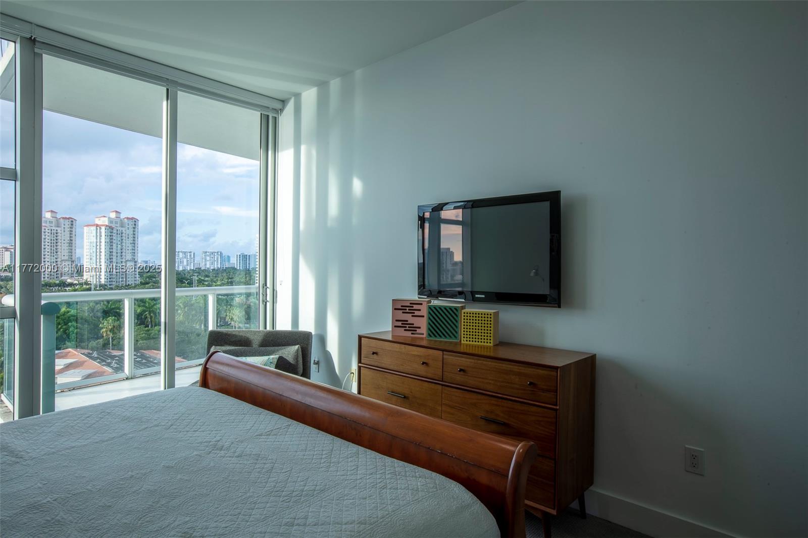 THE ATRIUM AT AVENTURA CO - Residential