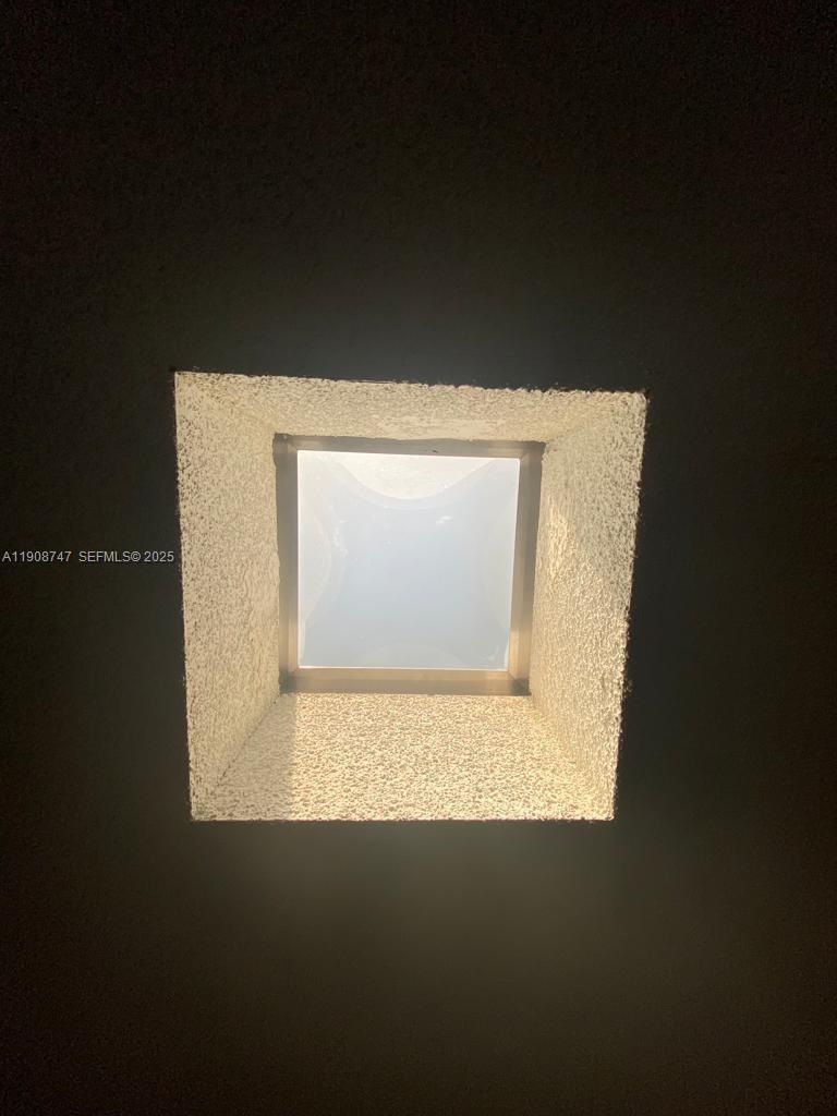 LAUDERDALE NORTH PARK SEC - Residential Lease