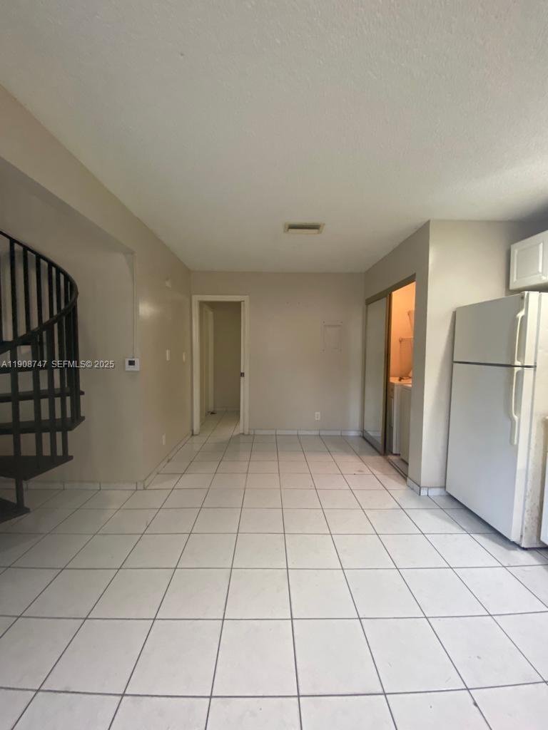 LAUDERDALE NORTH PARK SEC - Residential Lease