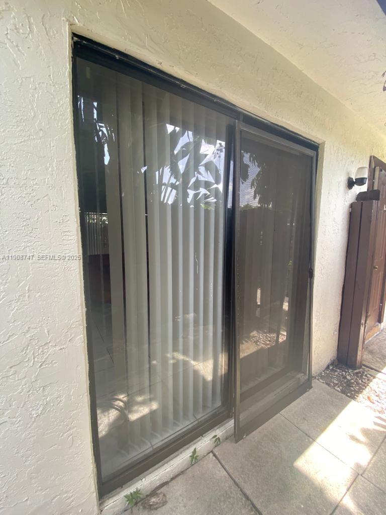 LAUDERDALE NORTH PARK SEC - Residential Lease