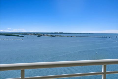 808 Brickell Key Dr 2506 Miami FL 33131