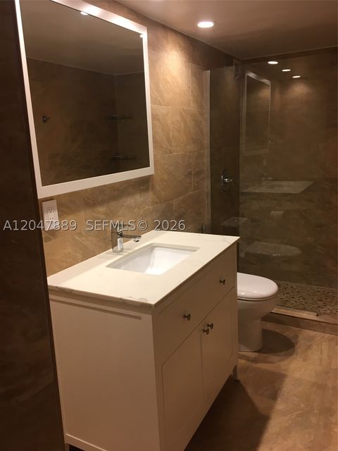 Tiny photo for 5700 Collins Ave #6J, Miami Beach, FL 33140 (MLS # A12047889)