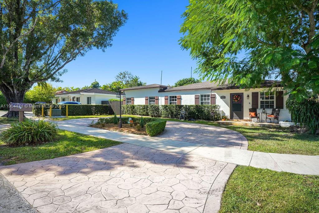 GOLFERS HAVEN - Residential