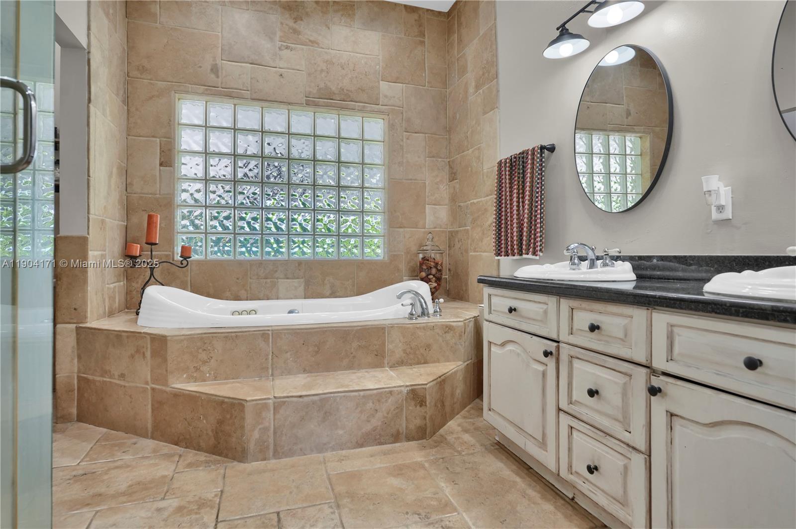 GOLFERS HAVEN - Residential