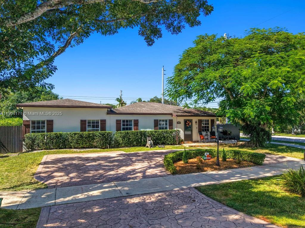 GOLFERS HAVEN - Residential