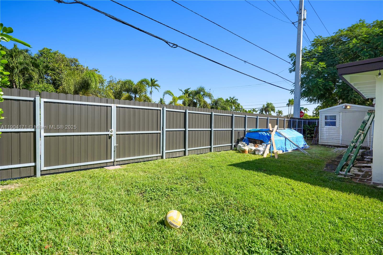 GOLFERS HAVEN - Residential