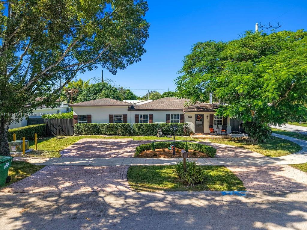 GOLFERS HAVEN - Residential