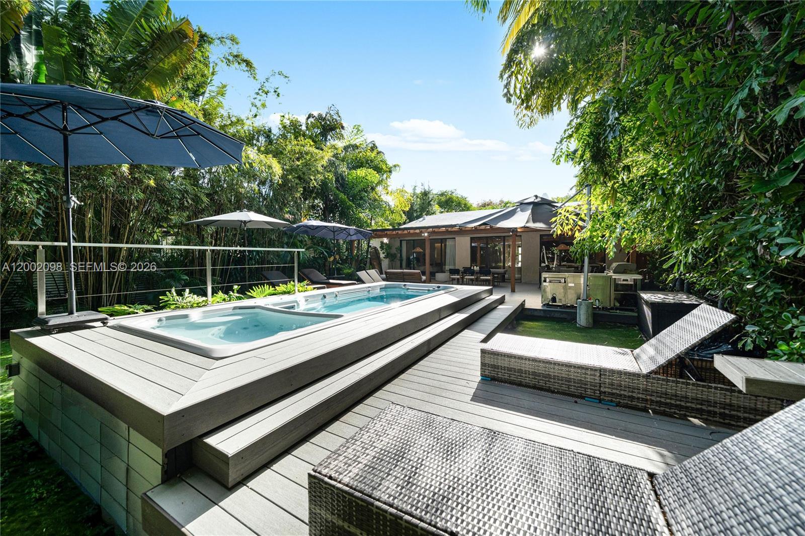 PALM VIEW SUB - Residential