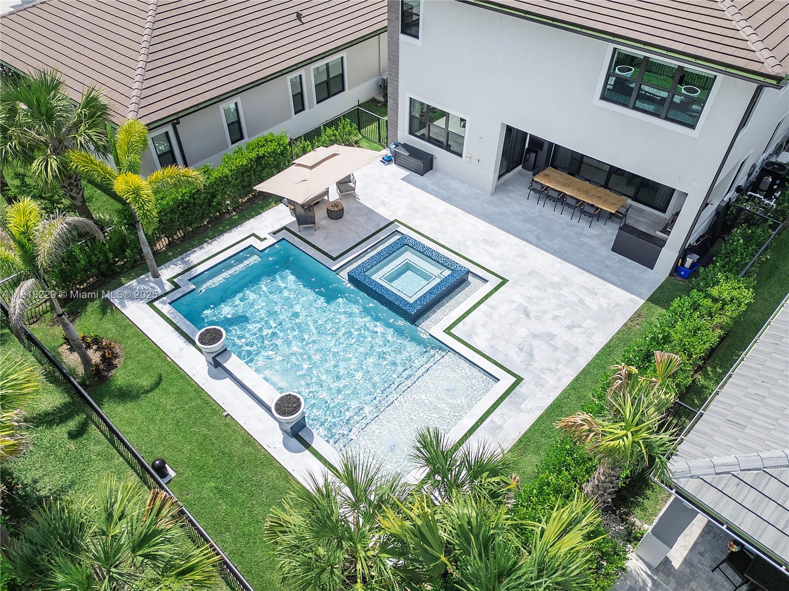 AVENIR POD - Residential