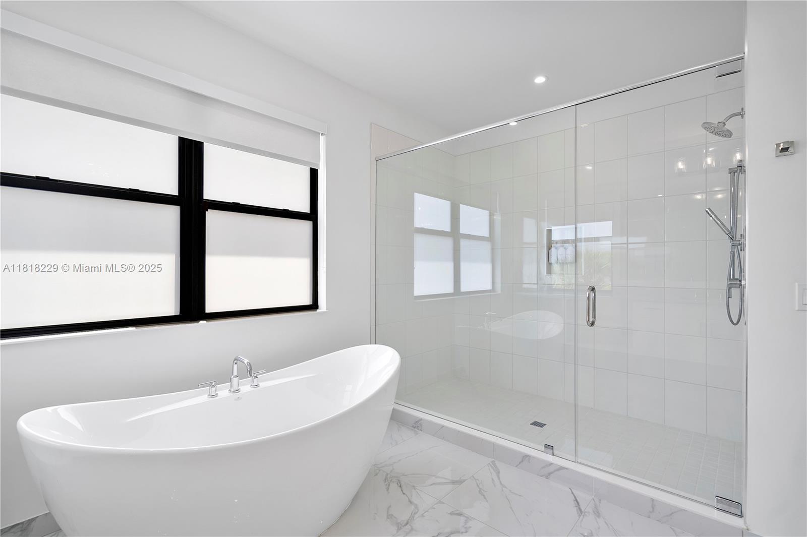 AVENIR POD - Residential