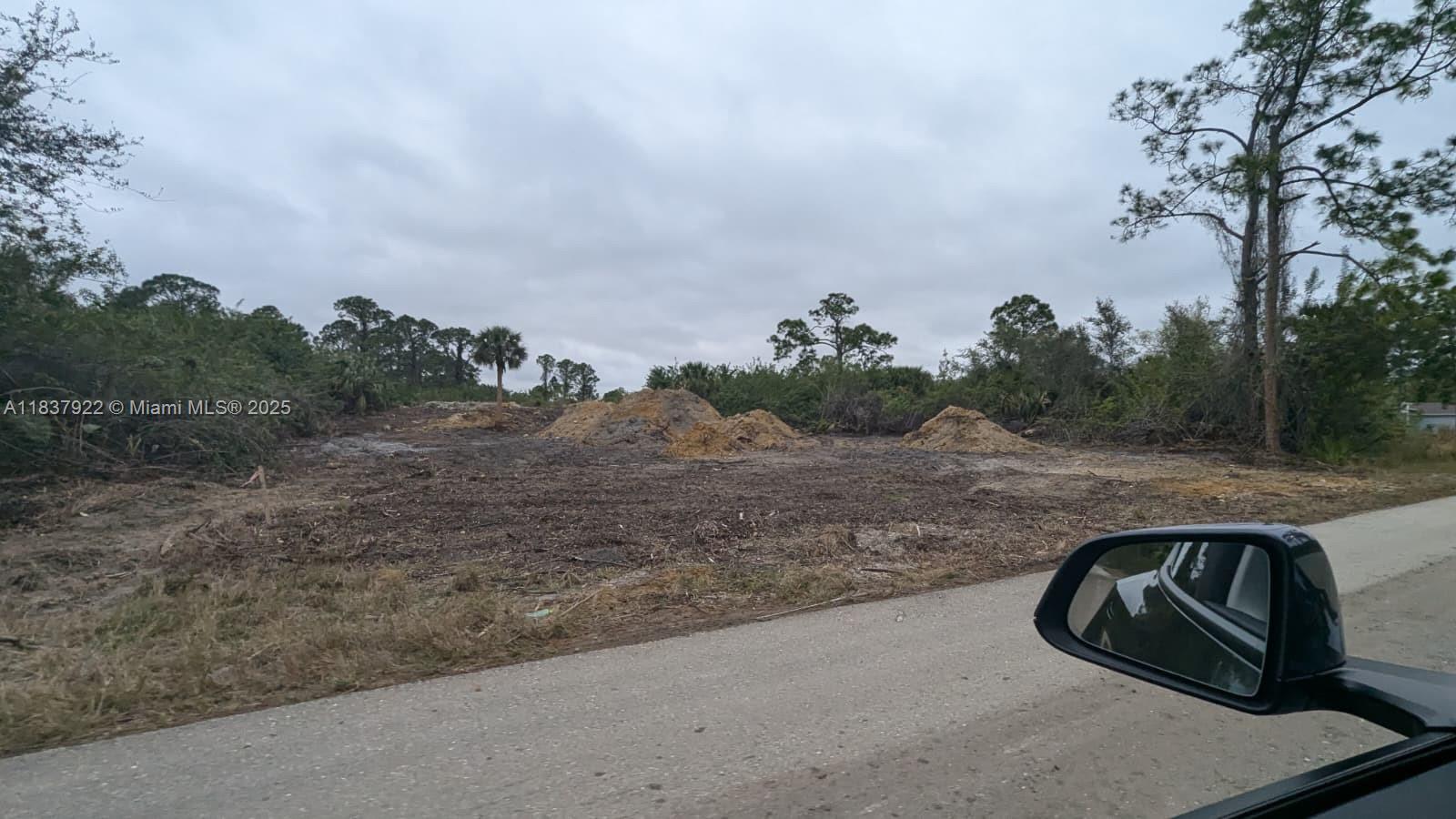 Land has been cleared out...Come quickly! residential lot near everything!!!