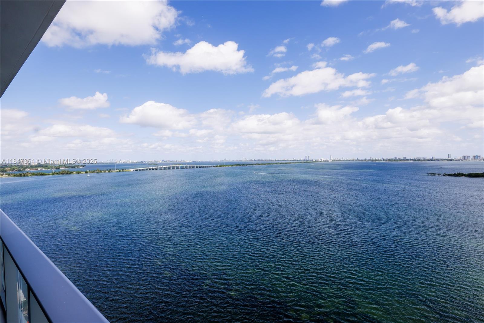 ARIA RESERVE SOUTH - Residential Lease