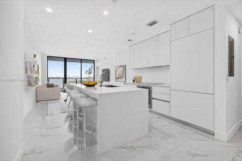 700 NE 24 1104 Miami FL 33137