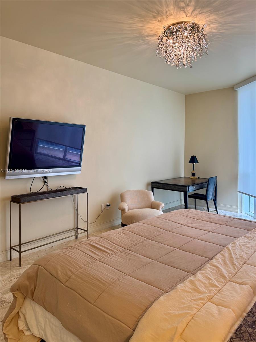 TDR TOWER I CONDO - Residential Lease