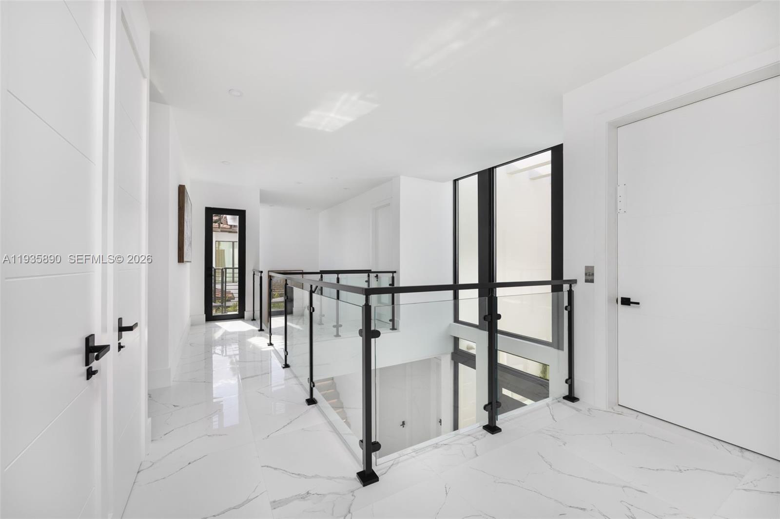 PINECREST VILLAS - Residential