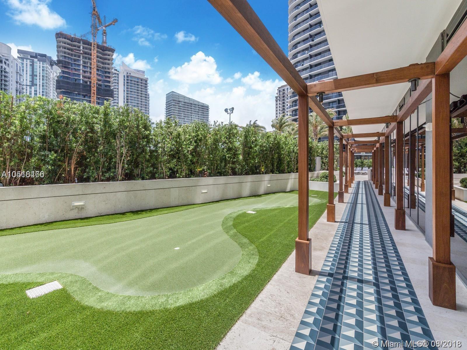 SLS LUX - Residential Lease