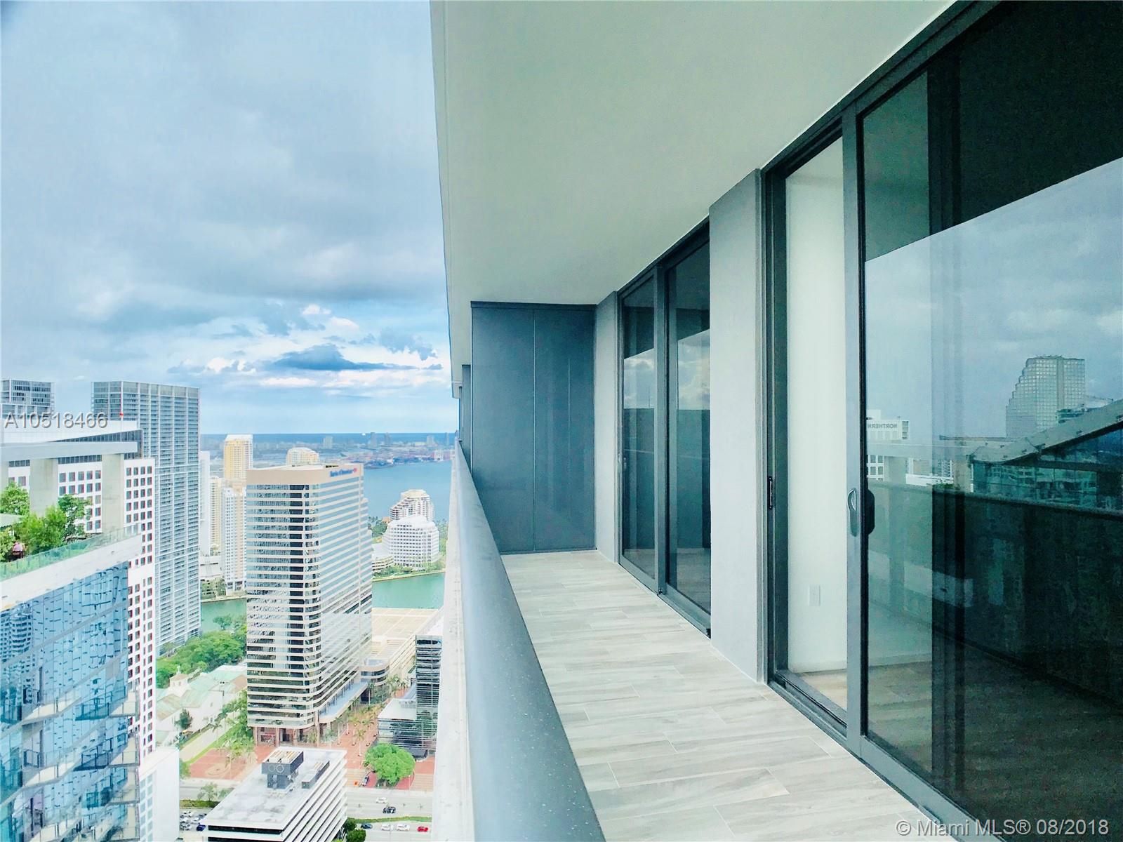 SLS LUX - Residential Lease