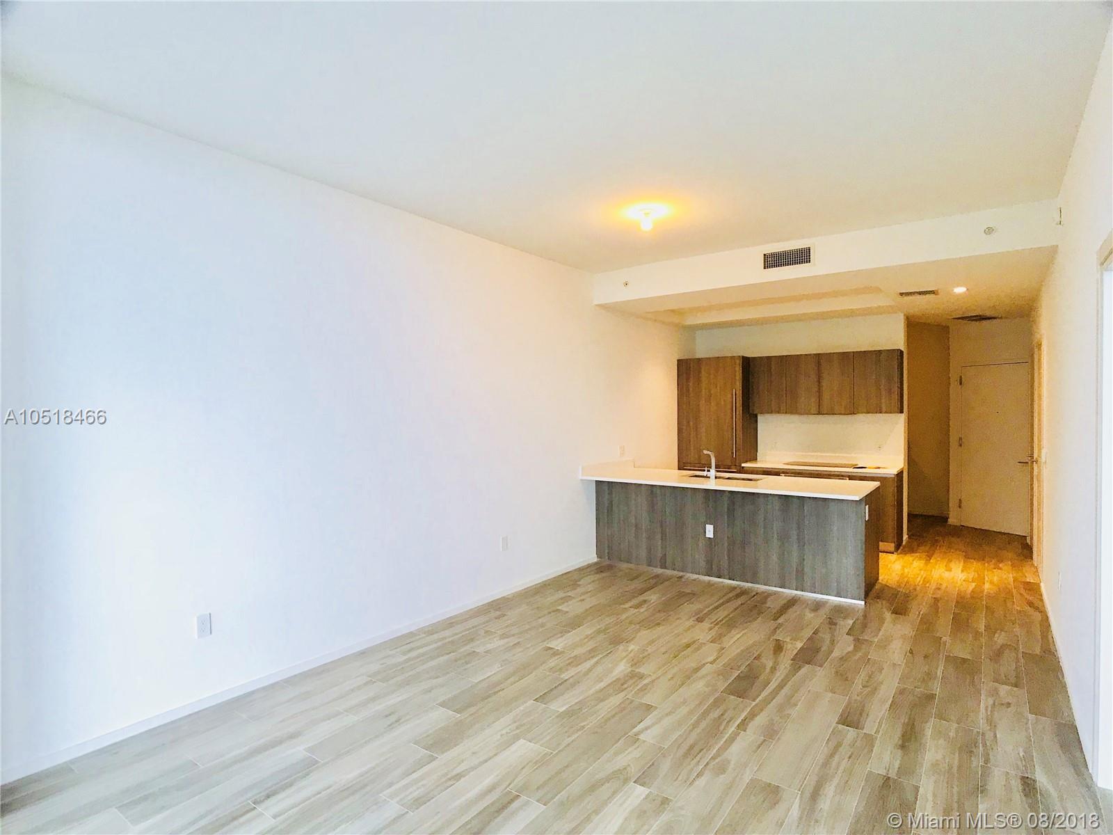 SLS LUX - Residential Lease