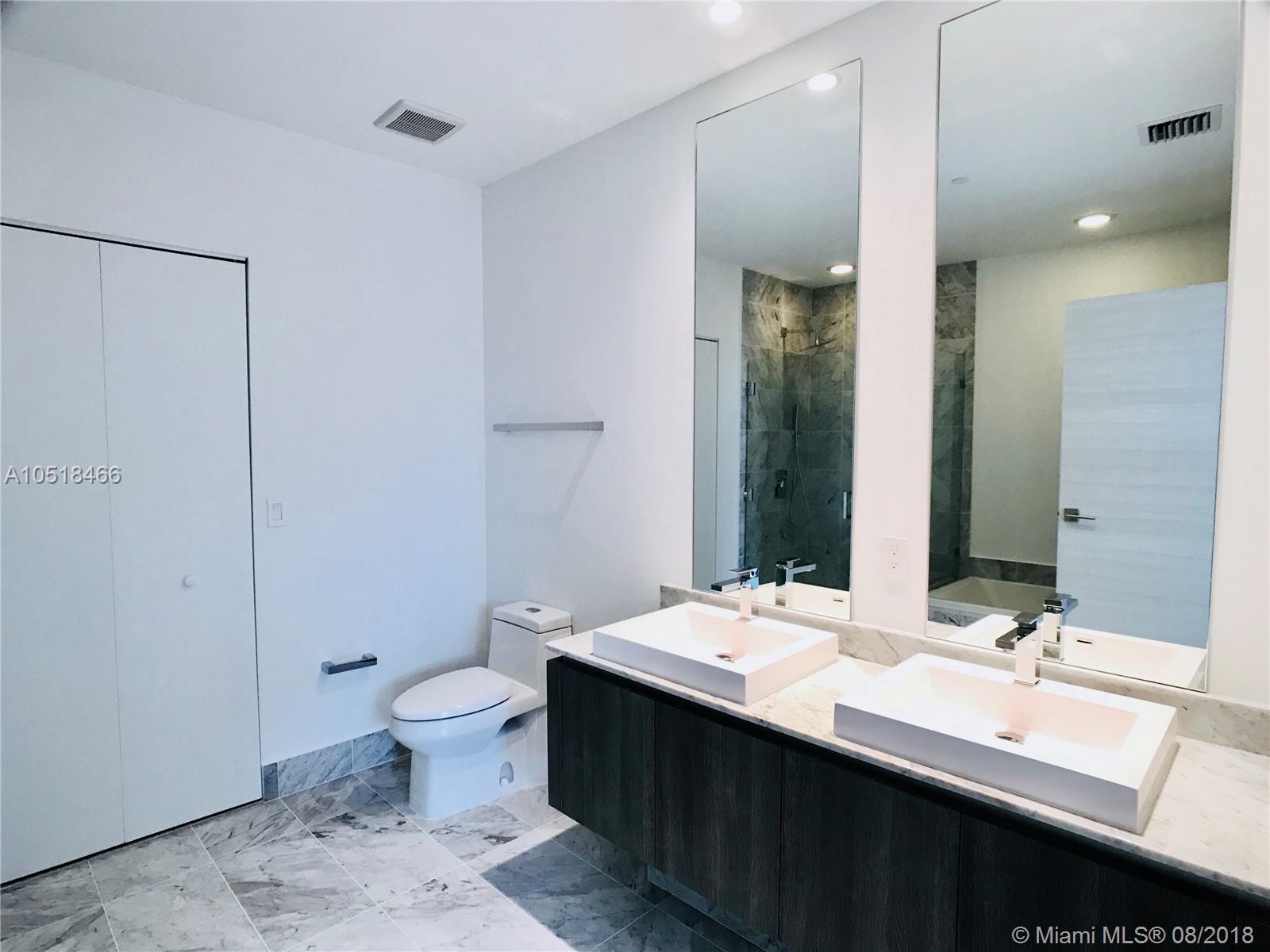 SLS LUX - Residential Lease