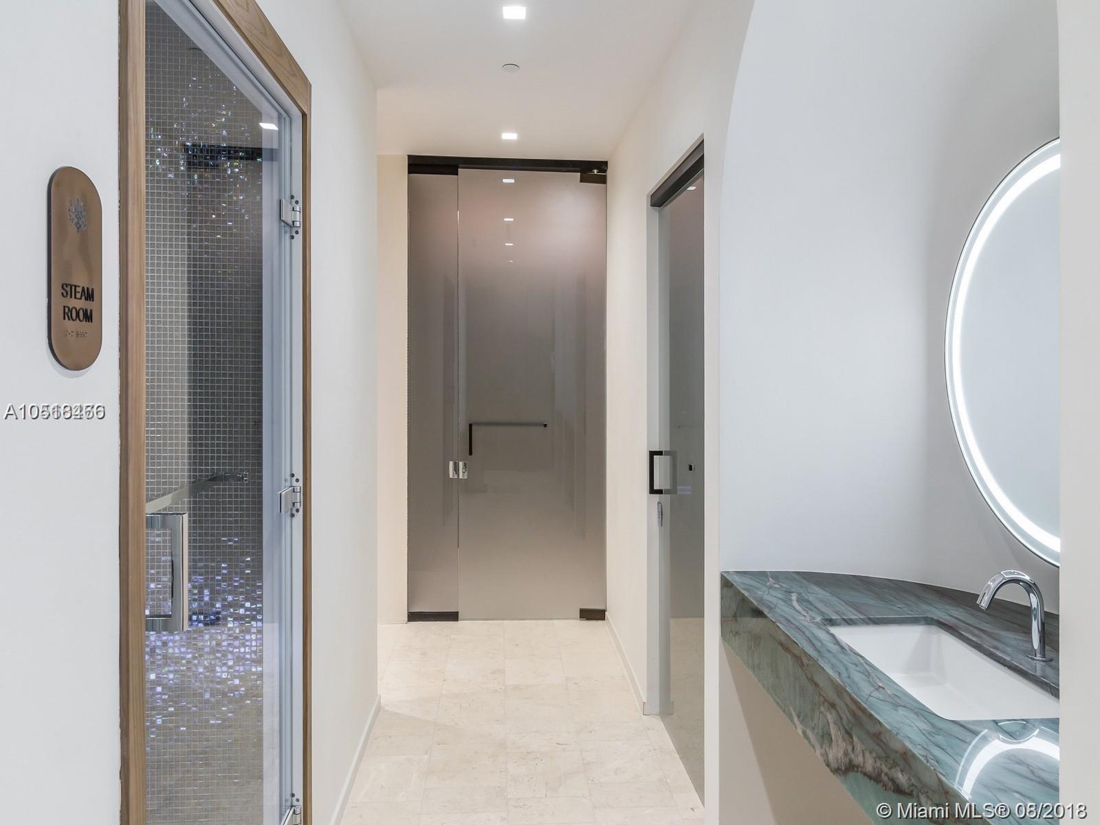 SLS LUX - Residential Lease