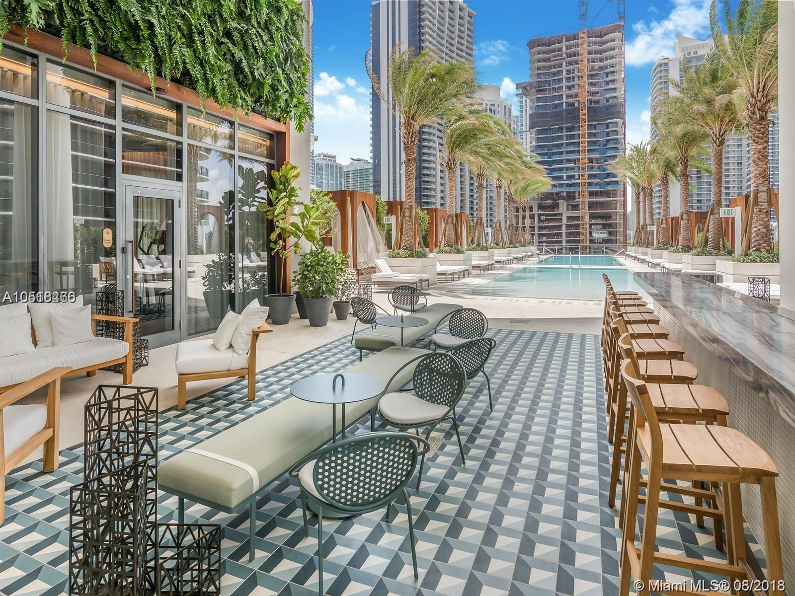 SLS LUX - Residential Lease
