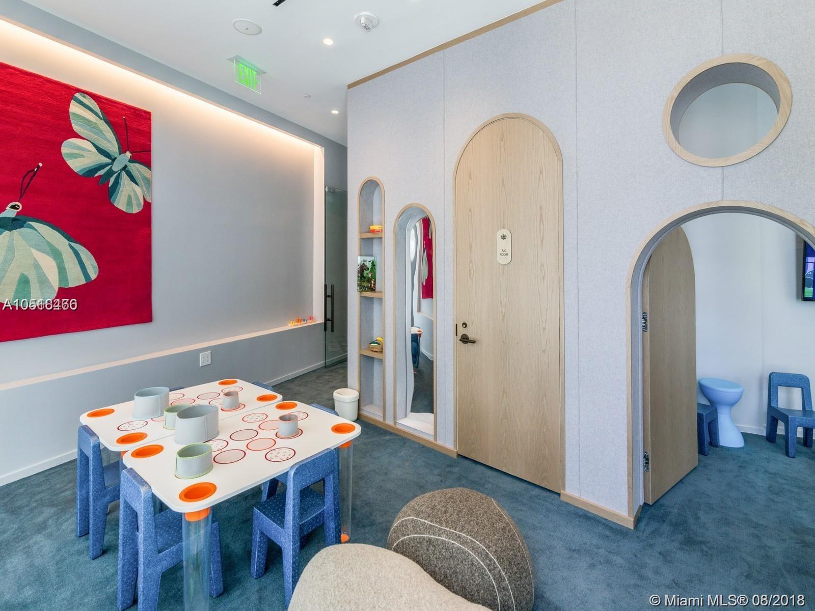 SLS LUX - Residential Lease