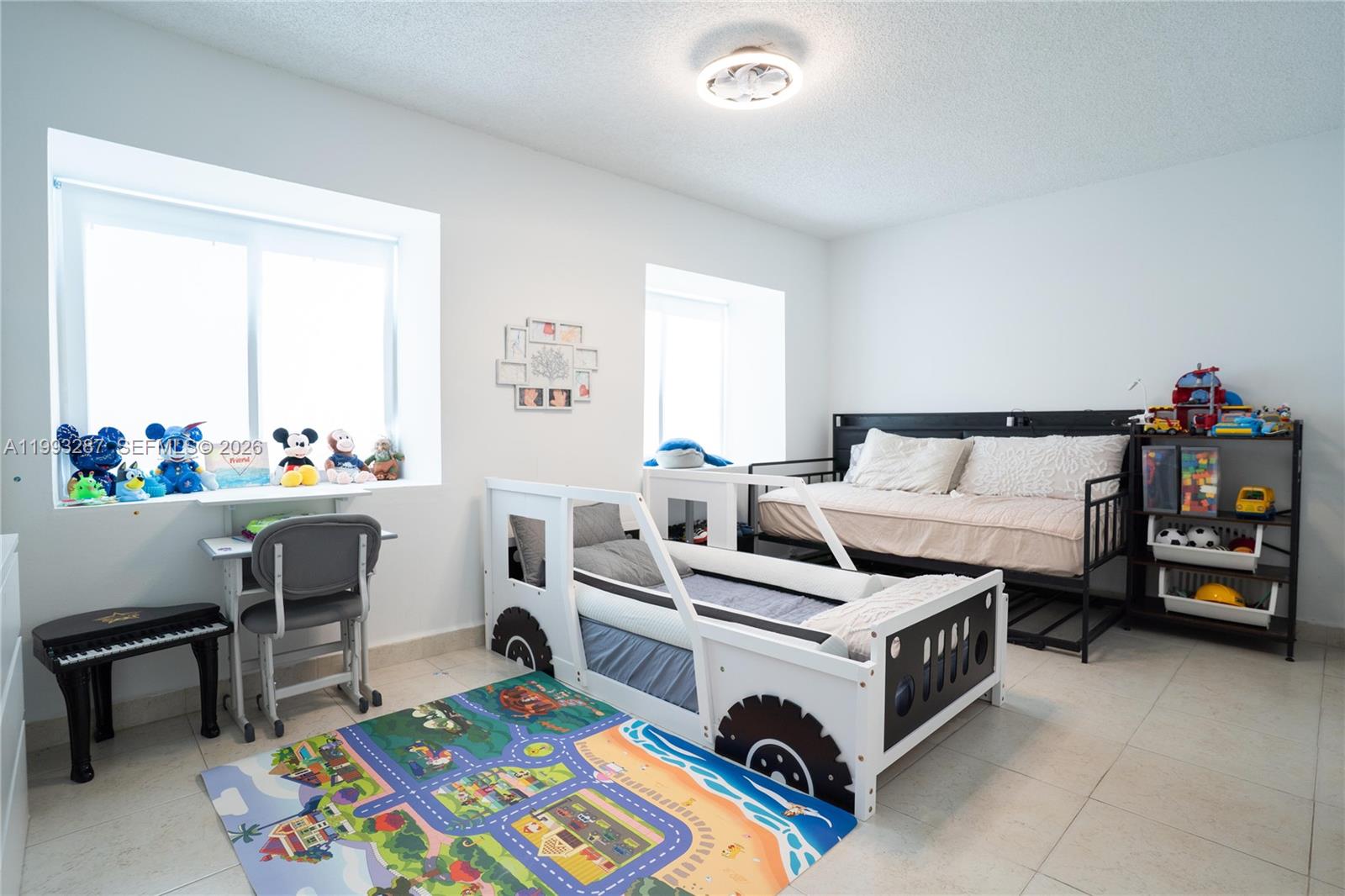 MILLER SIXTY-SEVEN TOWNHO - Residential