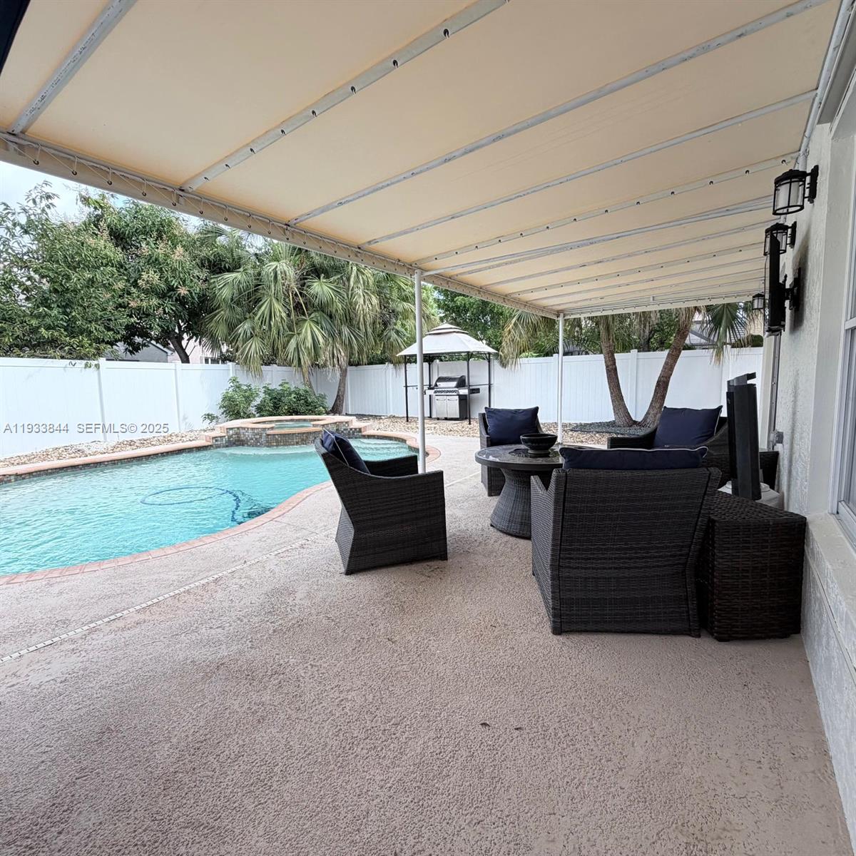 SILVER LAKES PHASE III RE - Residential