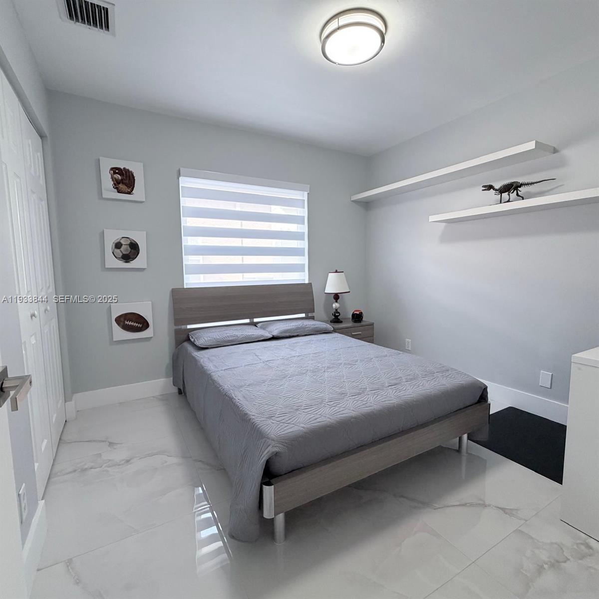 SILVER LAKES PHASE III RE - Residential