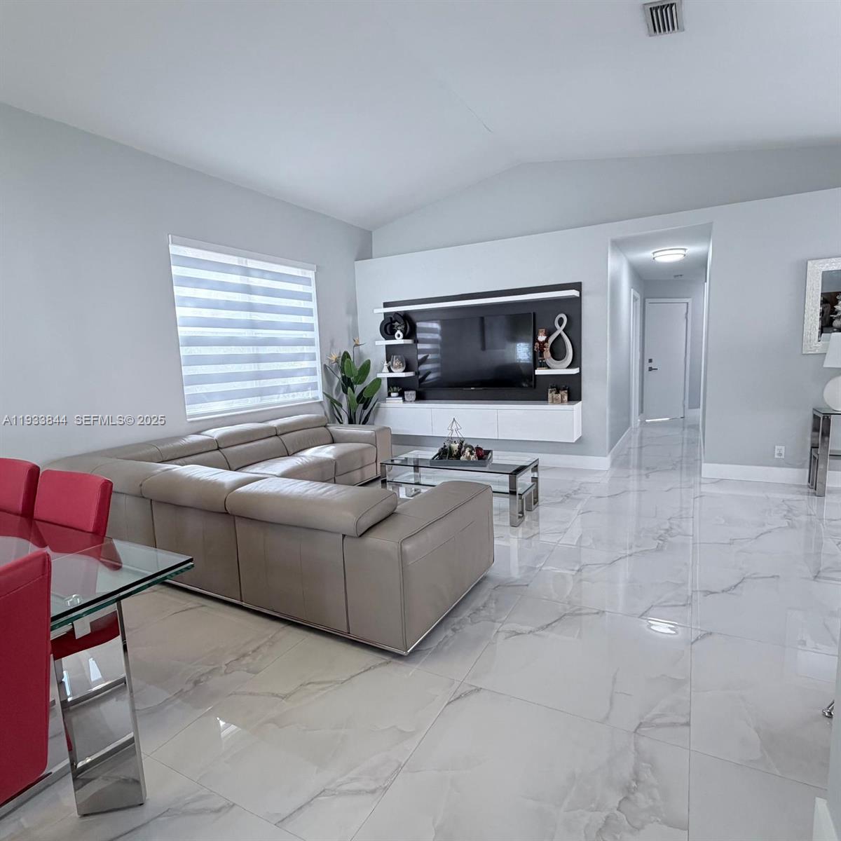 SILVER LAKES PHASE III RE - Residential