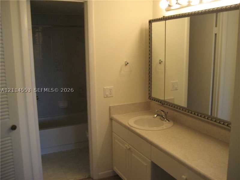 21121 SW 85 AV 317