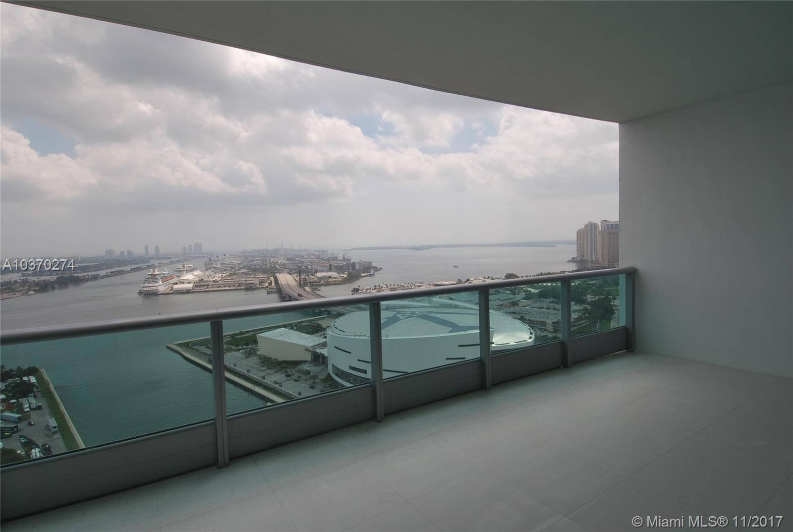 900 BISCAYNE BAY CONDO - Residential