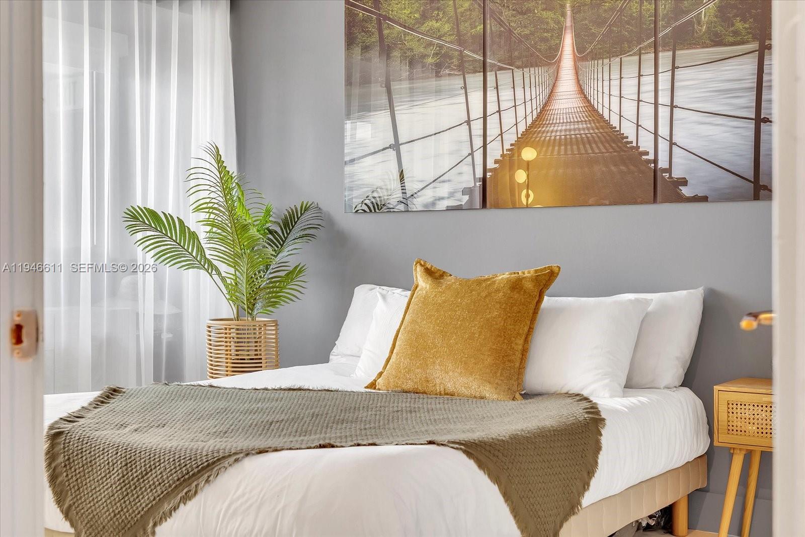 PARAISO BAY CONDO - Residential