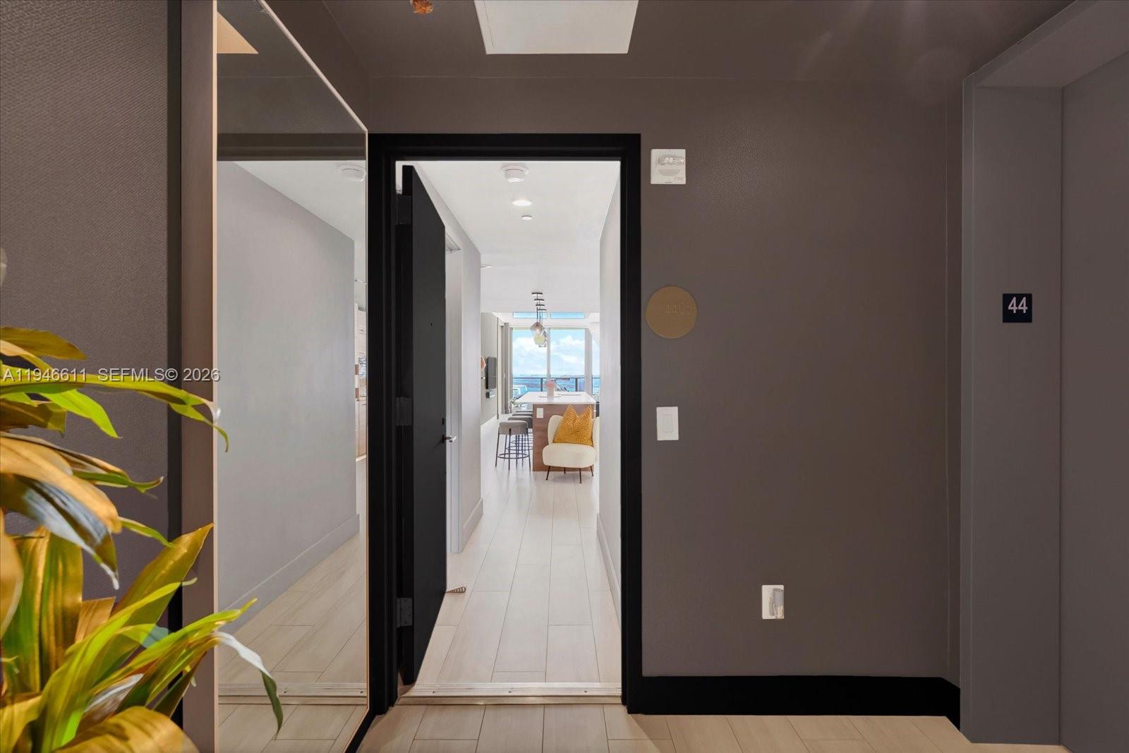 PARAISO BAY CONDO - Residential