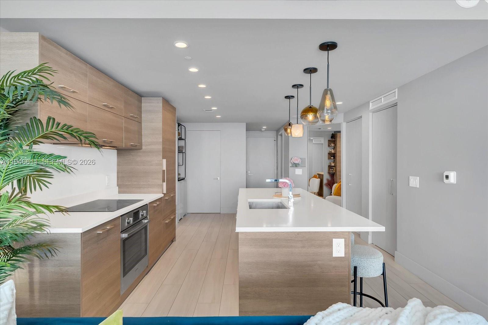 PARAISO BAY CONDO - Residential