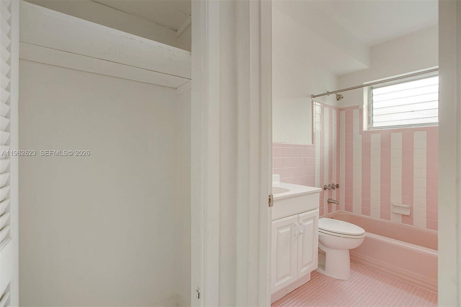 835 MERIDIAN CONDO - Residential Lease