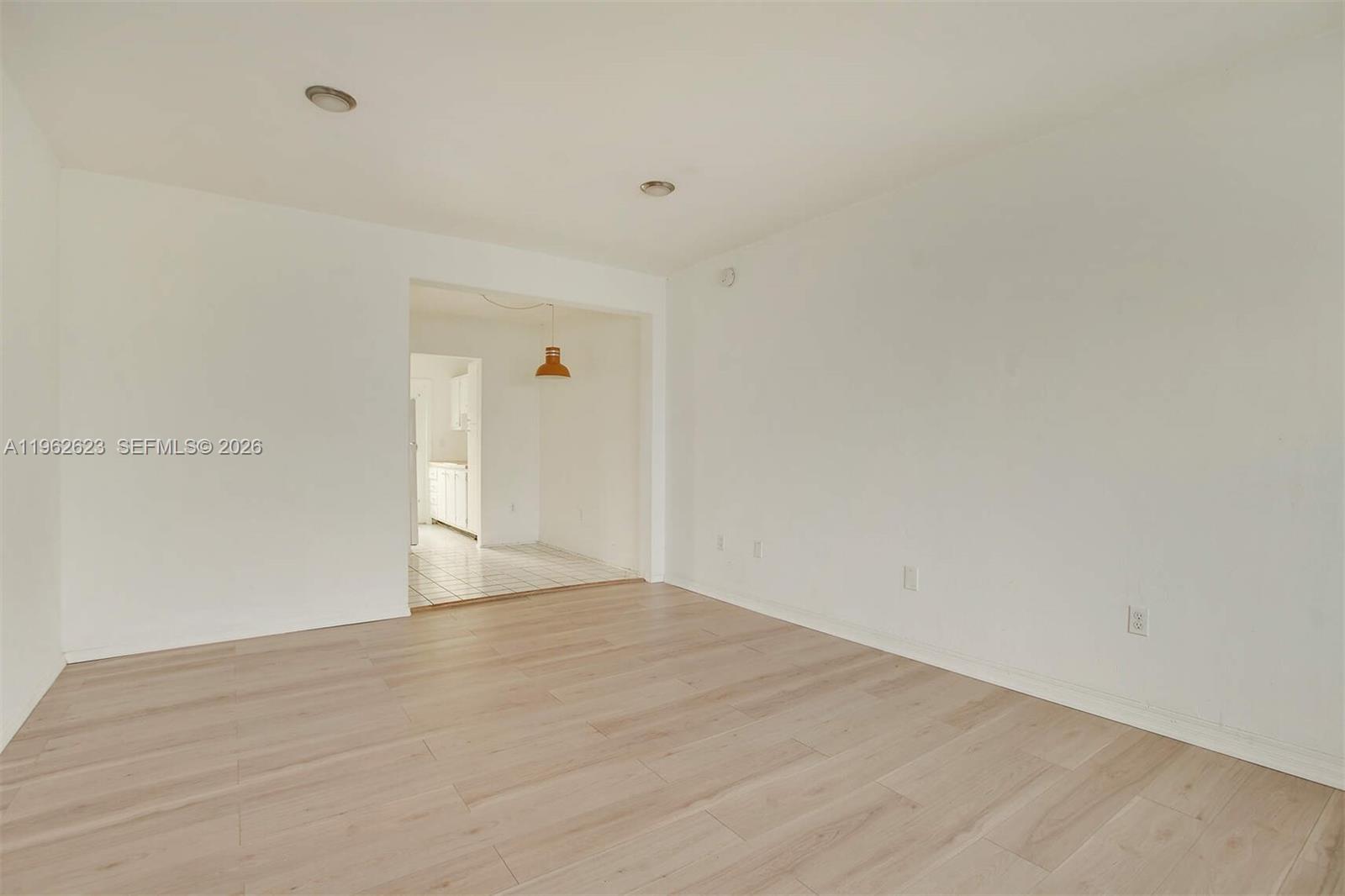 835 MERIDIAN CONDO - Residential Lease