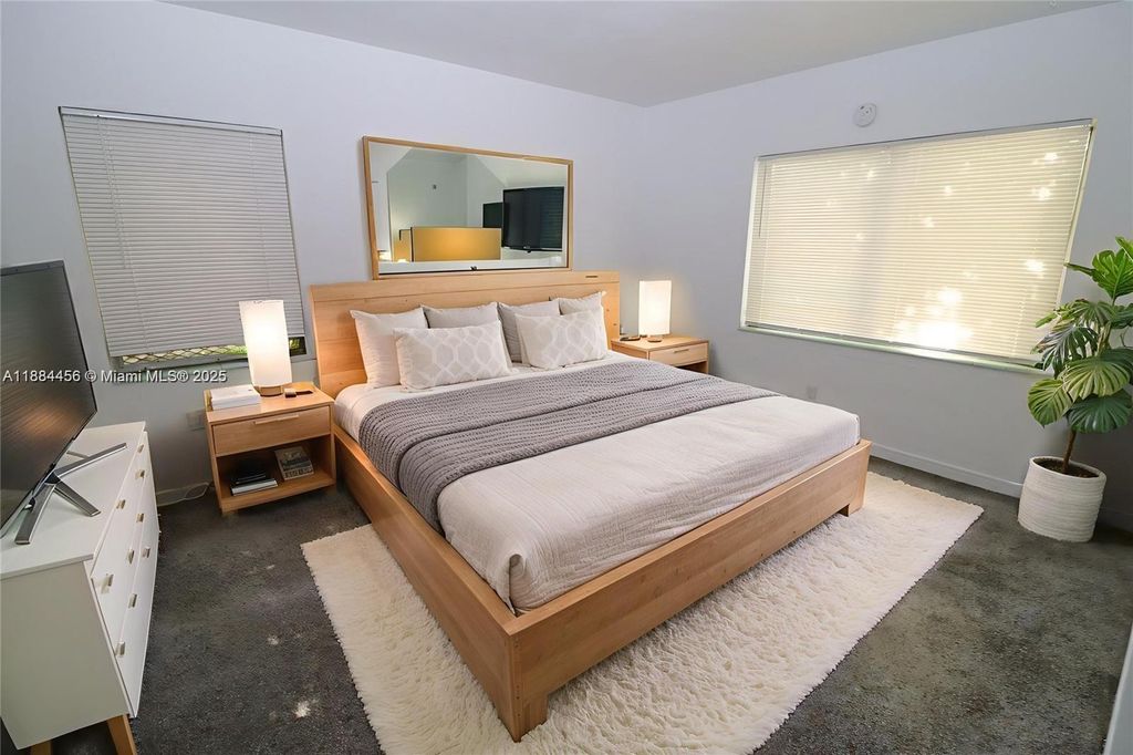 Photo of 1139 NE 10th Ave #1, Fort Lauderdale, FL 33304 (MLS # A11884456)