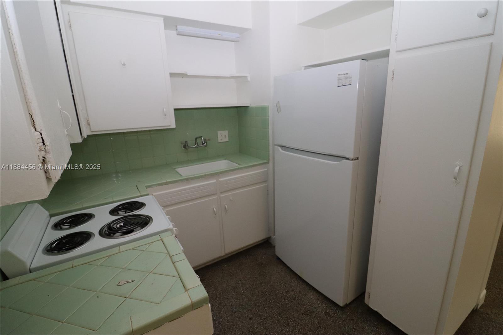 PROGRESSO - Residential Lease