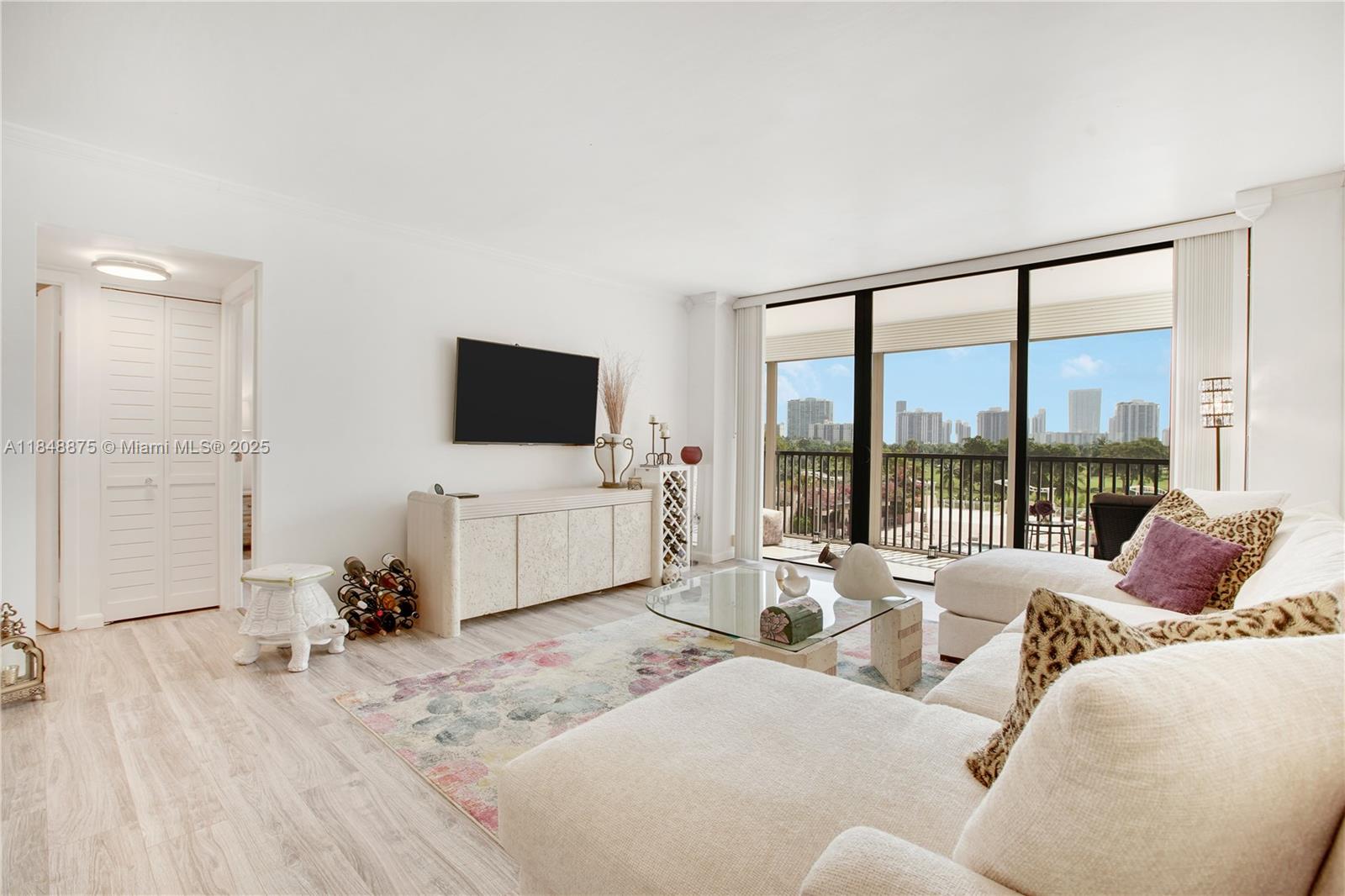 CORONADO CONDO- TOWER II - Residential