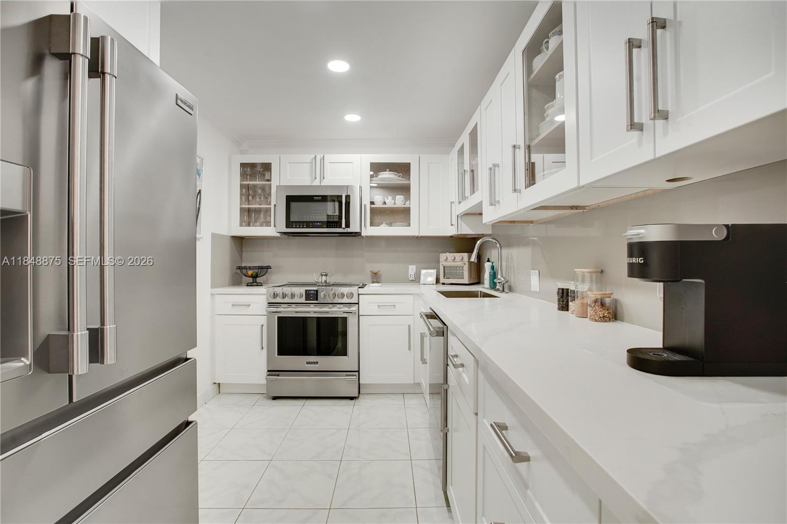 CORONADO CONDO- TOWER II - Residential