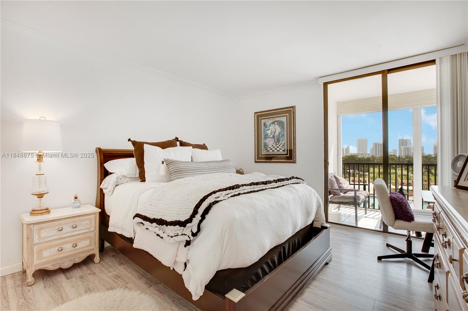 CORONADO CONDO- TOWER II - Residential