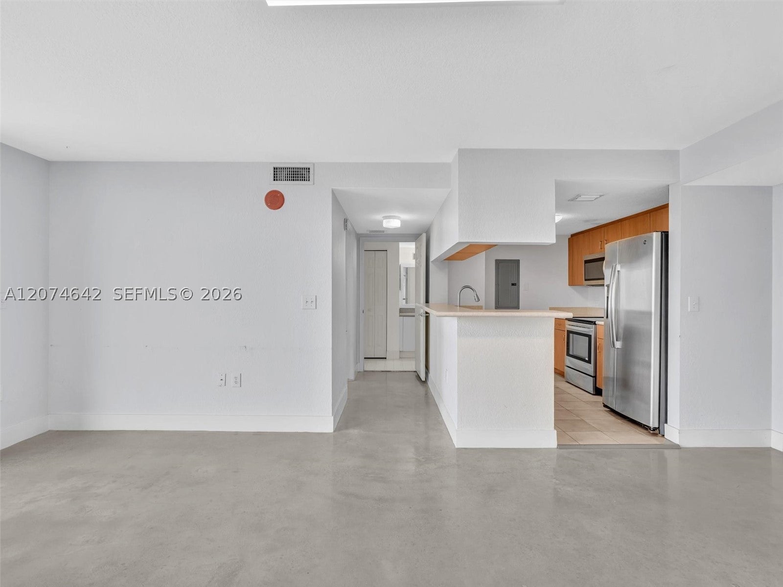 816 NW 11th St 1208