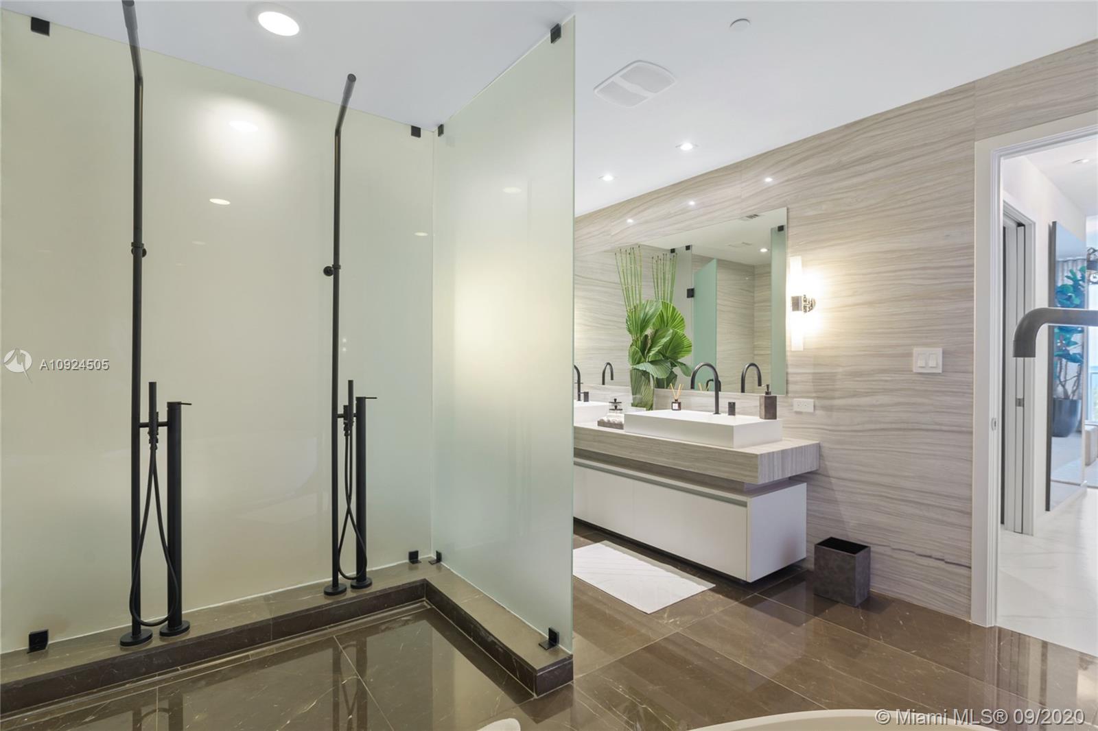 Auberge Beach Residences - Residential