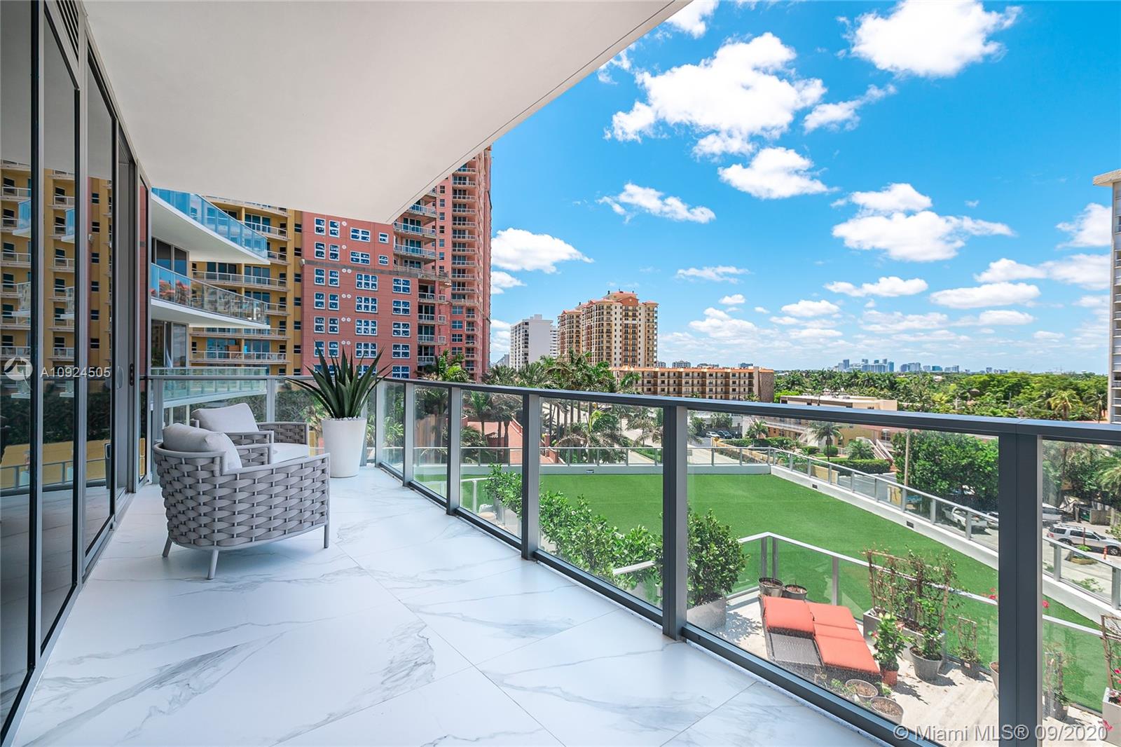 Auberge Beach Residences - Residential