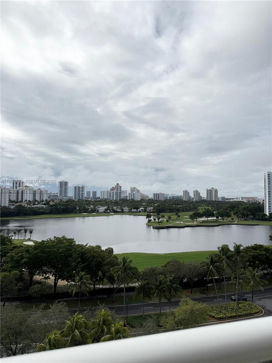 AVENTURA ELDORADO CONDO - Residential Lease