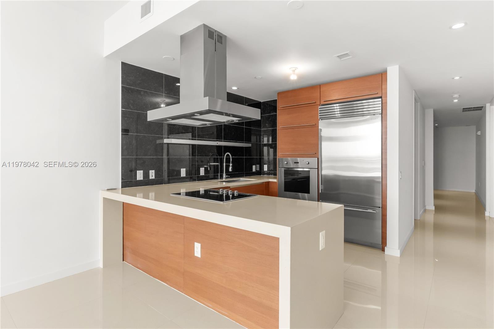 MARQUIS CONDO - Residential Lease