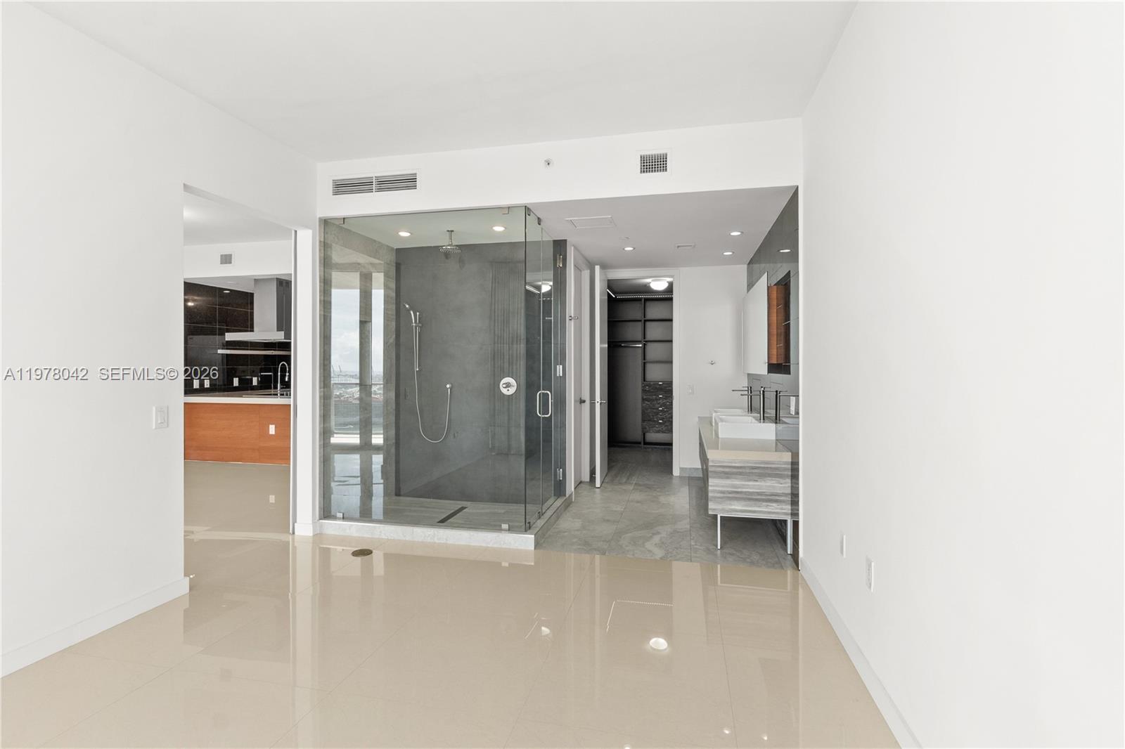 MARQUIS CONDO - Residential Lease