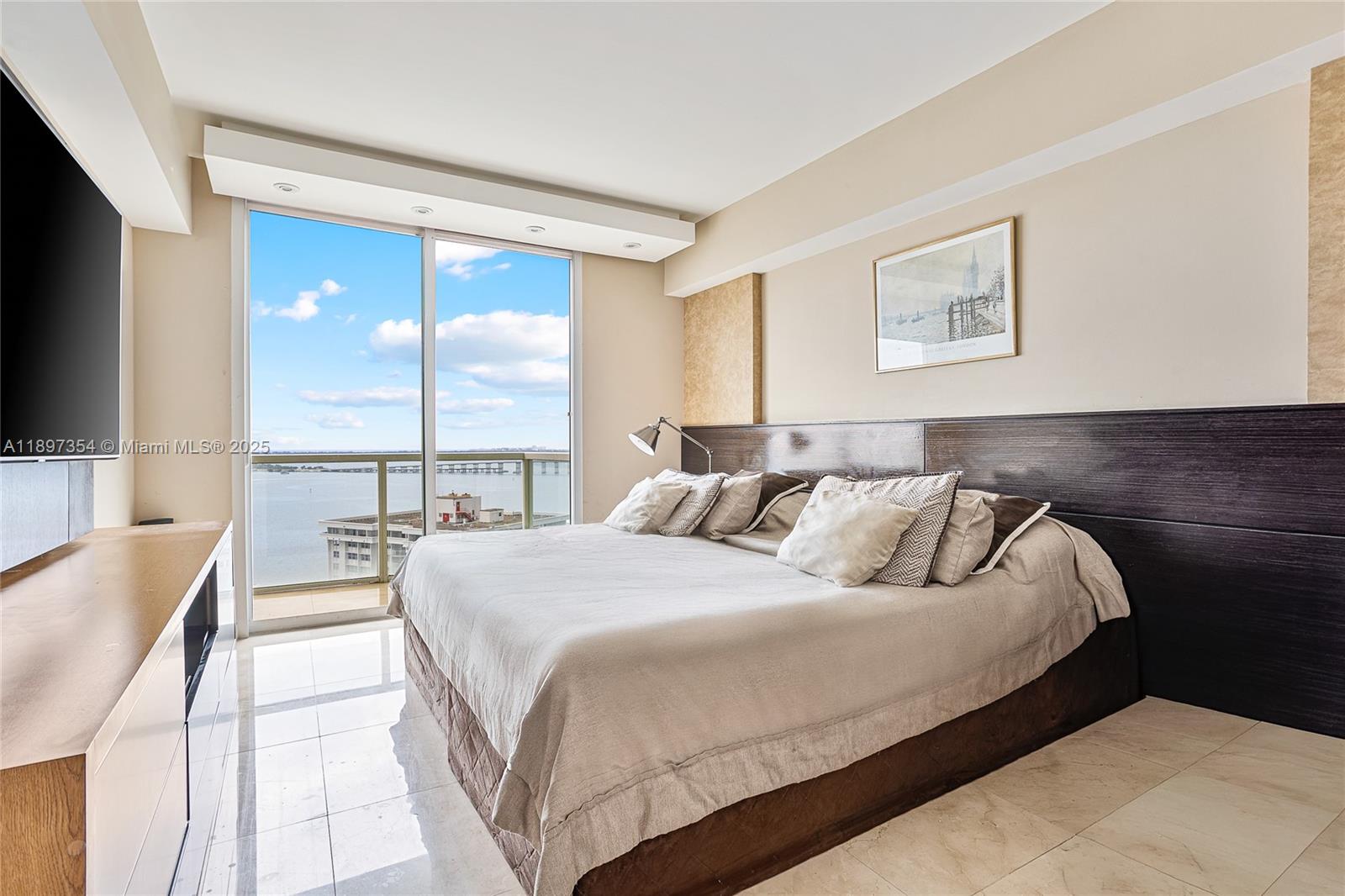 THE EMERALD AT BRICKELL C - Residential